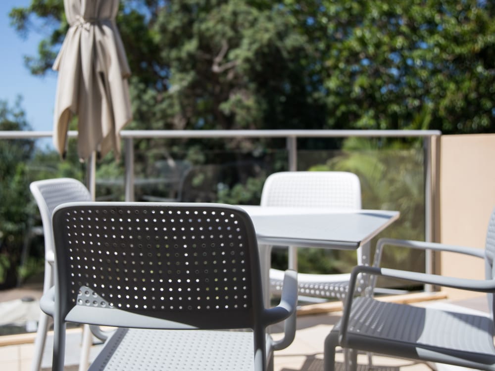 Forest-Powder-Residential-Powder-Coating-Metal-Table-Chairs Forest Powder Residential Powder Coating